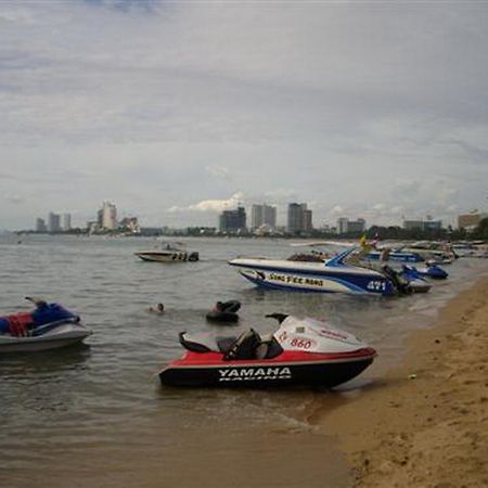 Maxwell Inn Pattaya Bagian luar foto