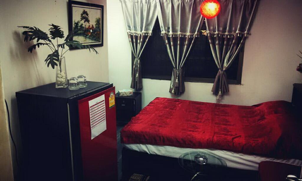 Maxwell Inn Pattaya Bagian luar foto