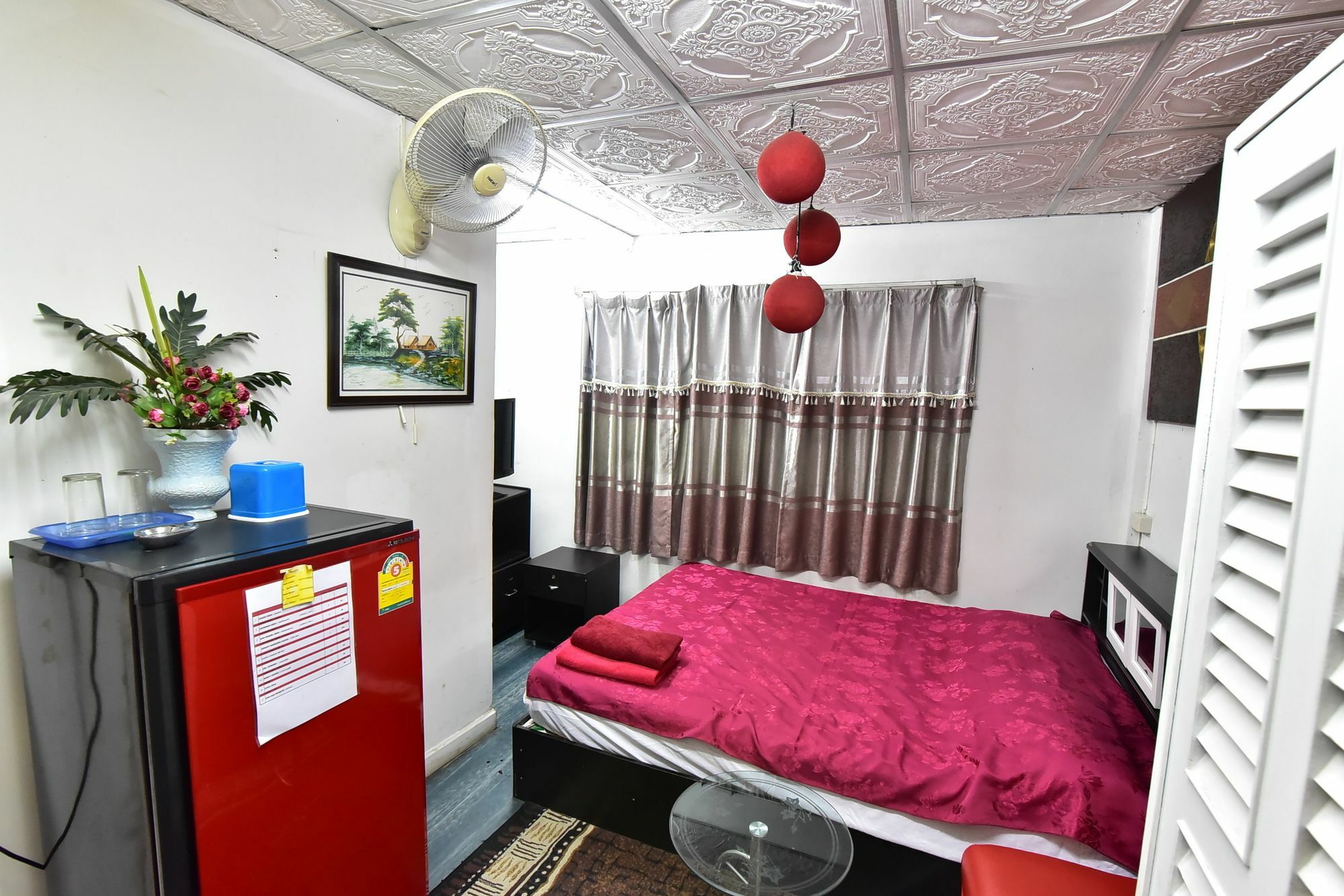 Maxwell Inn Pattaya Bagian luar foto